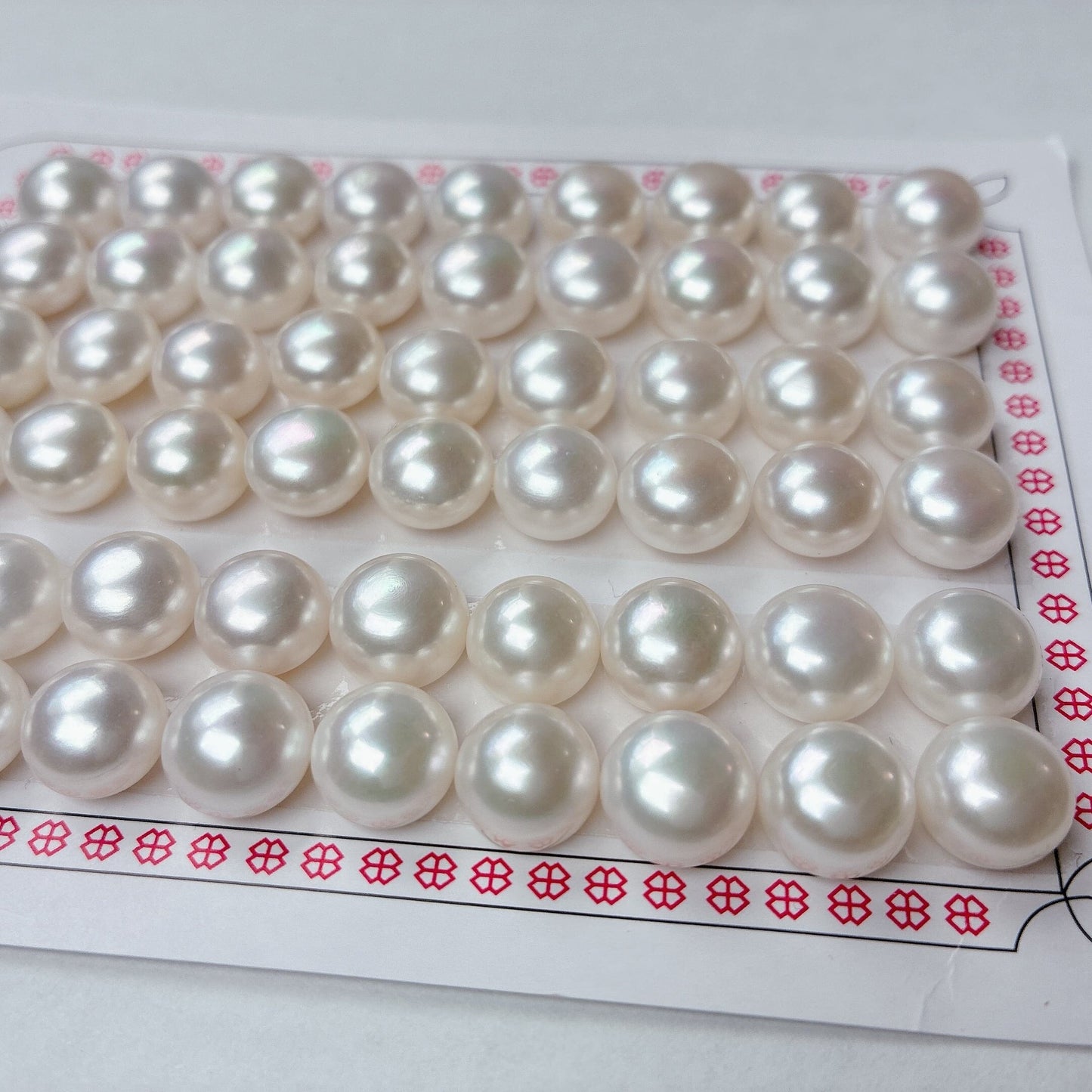 【大粒10mm】贅沢な輝き!無核コインパール(白/片穴・2粒セット)でハンドメイドを格上げ| P0016
