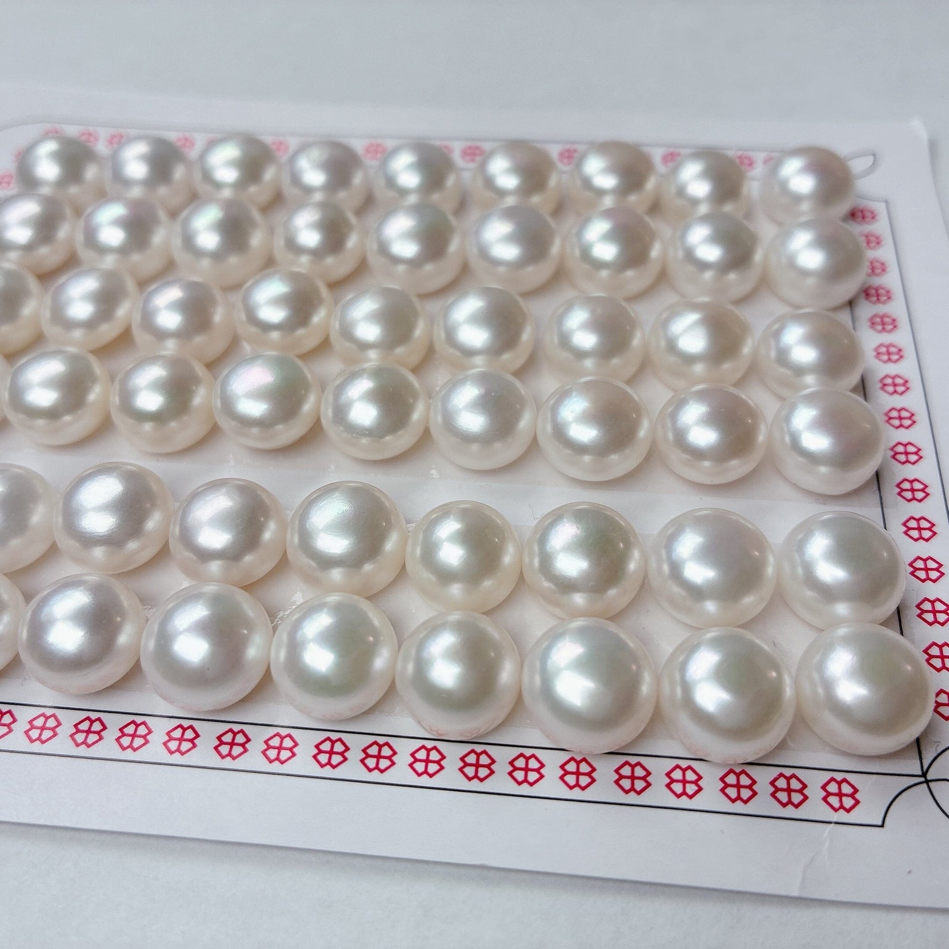 【大粒10mm】贅沢な輝き!無核コインパール(白/片穴・2粒セット)でハンドメイドを格上げ| P0016