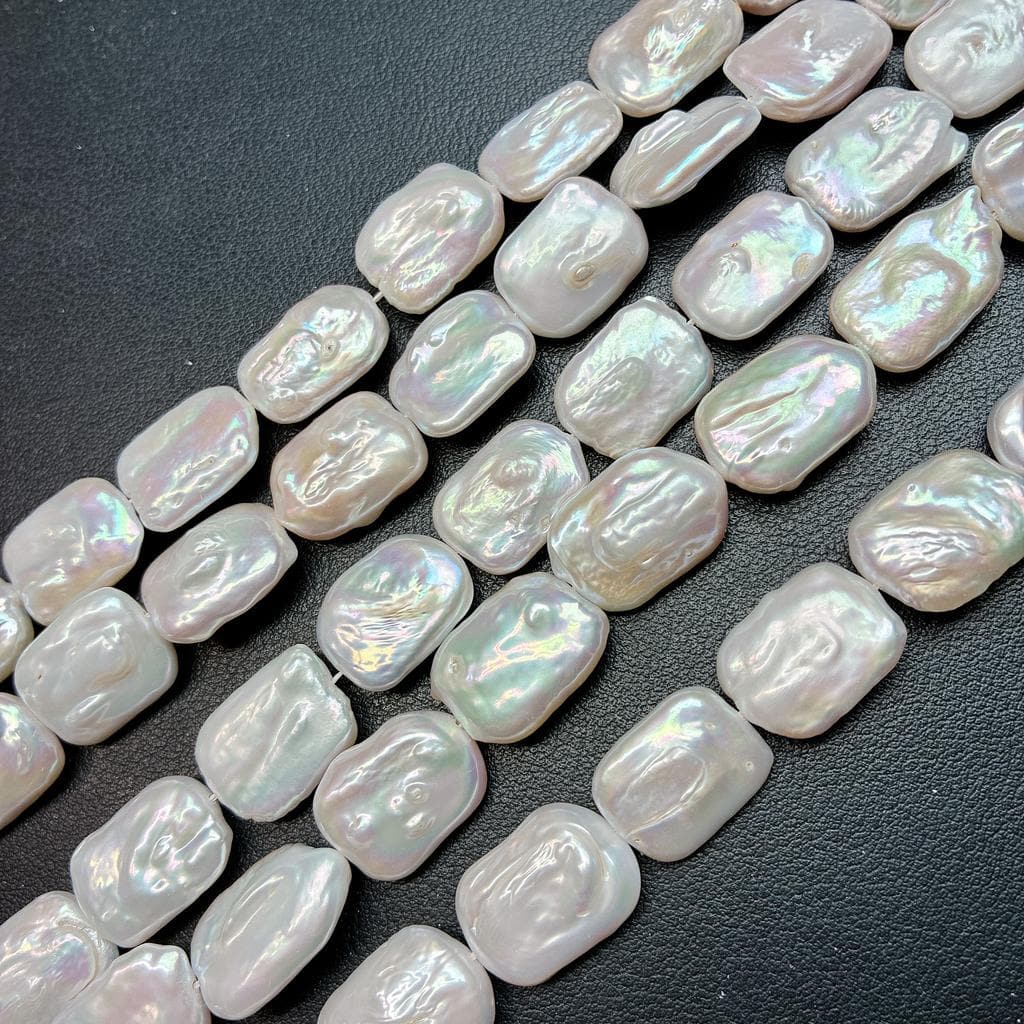 【大粒スクエアの贅沢】18x14mmの圧倒的存在感!気品あふれる白淡水パール(40cm) | P0071