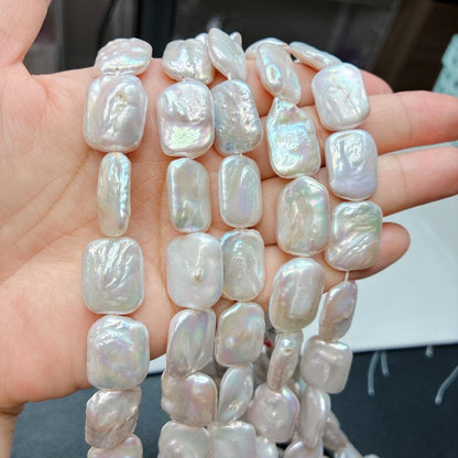 【大粒スクエアの贅沢】18x14mmの圧倒的存在感!気品あふれる白淡水パール(40cm) | P0071